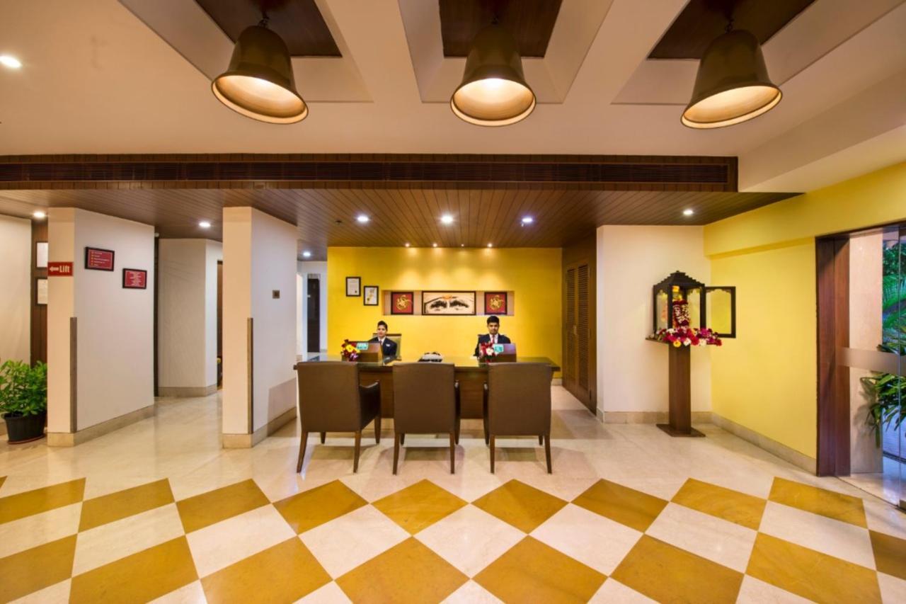 Abigail Goradia's Hotel Shirdi