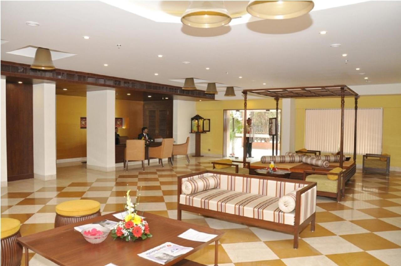 Hotel Abigail Goradia's 3*